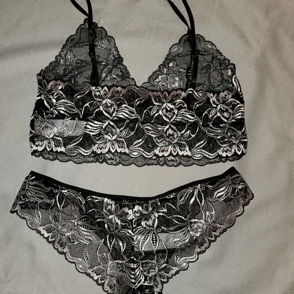 Lace Bralette Cheeky Panty Set Black White  XXL up to 44 inch bust - Picture 3 of 10